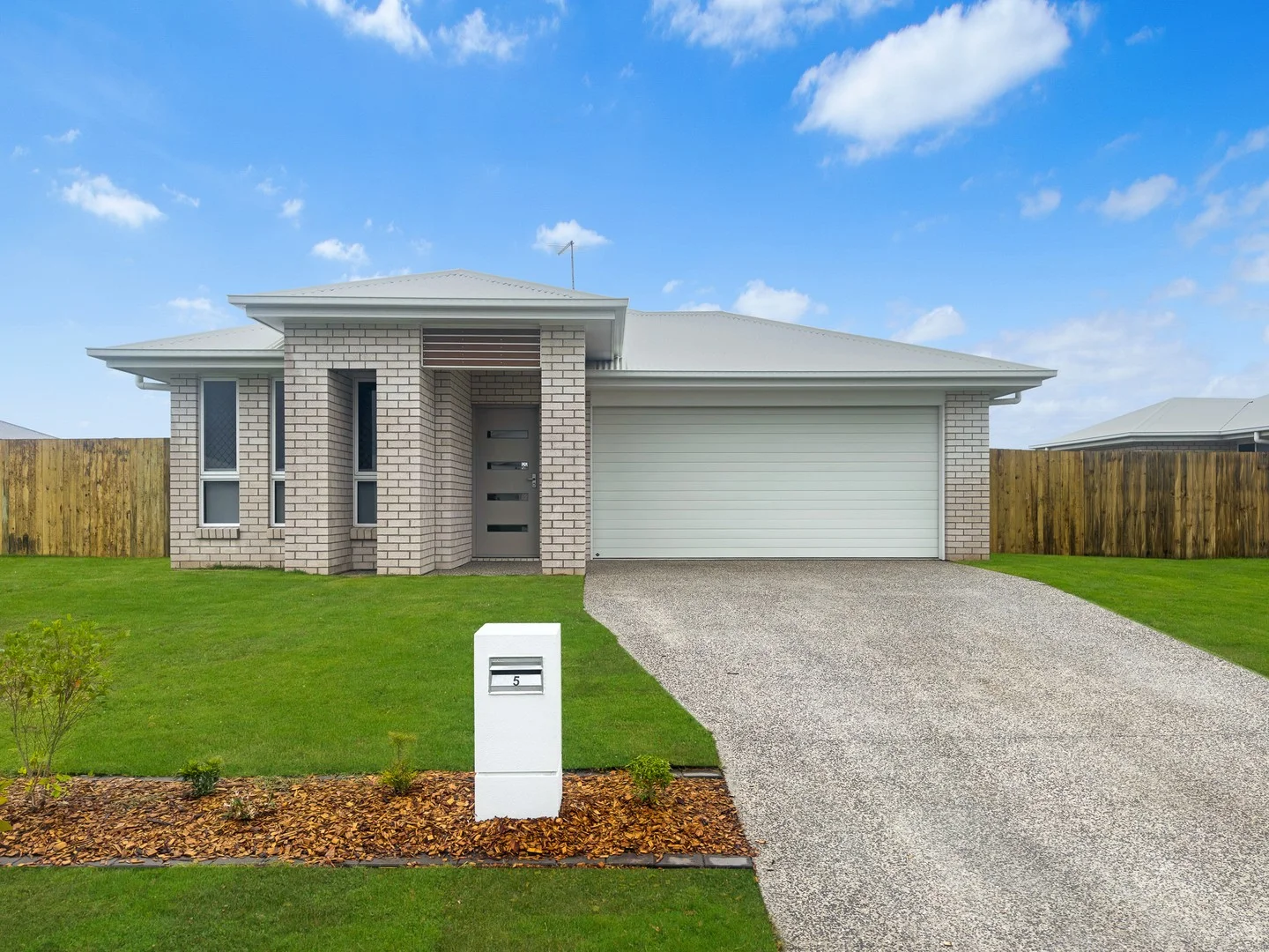 5 Martina Court, Pialba QLD 4655
