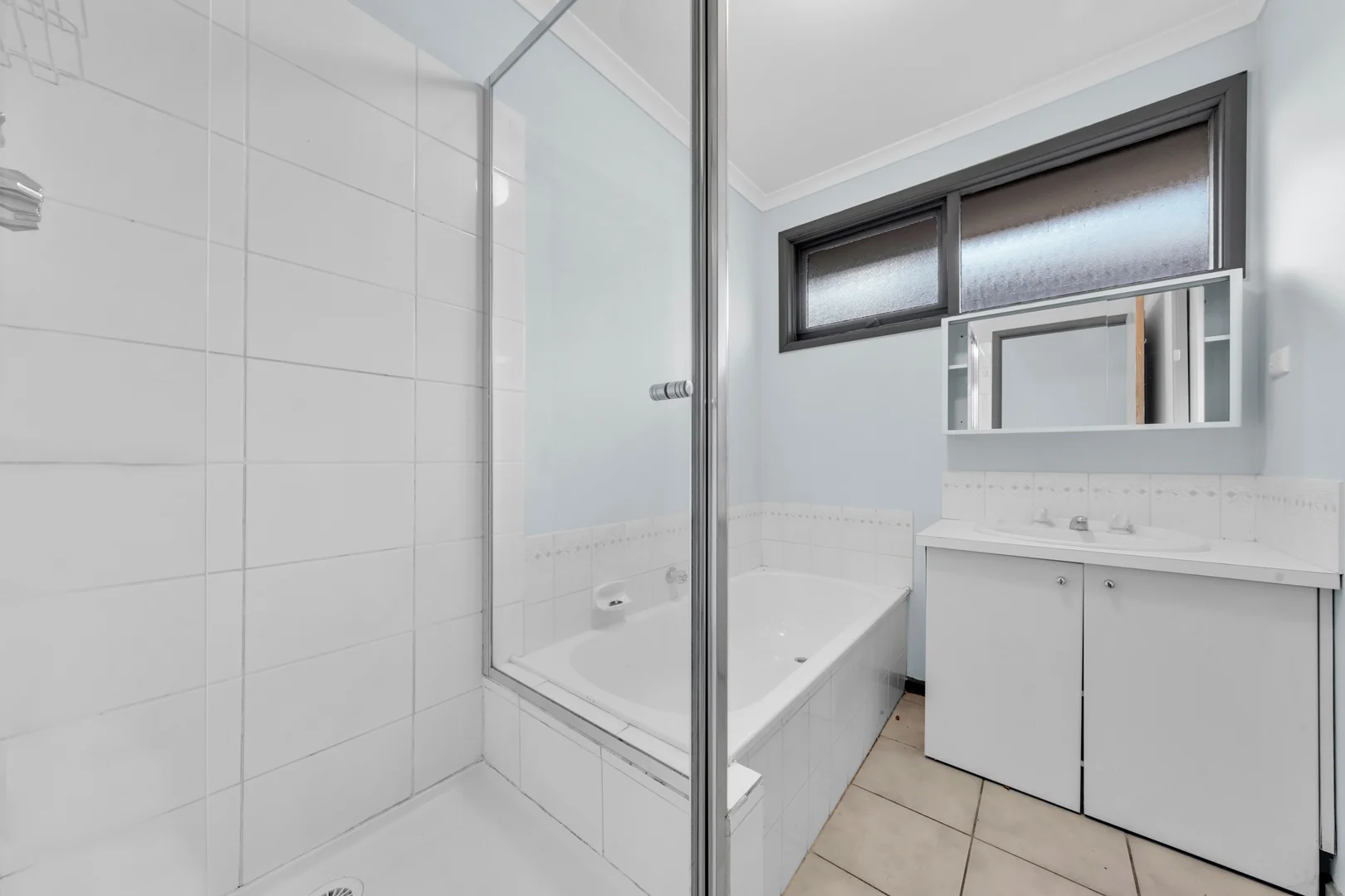 32 Earnshaw Drive, Carrum Downs VIC 3201 photo 5