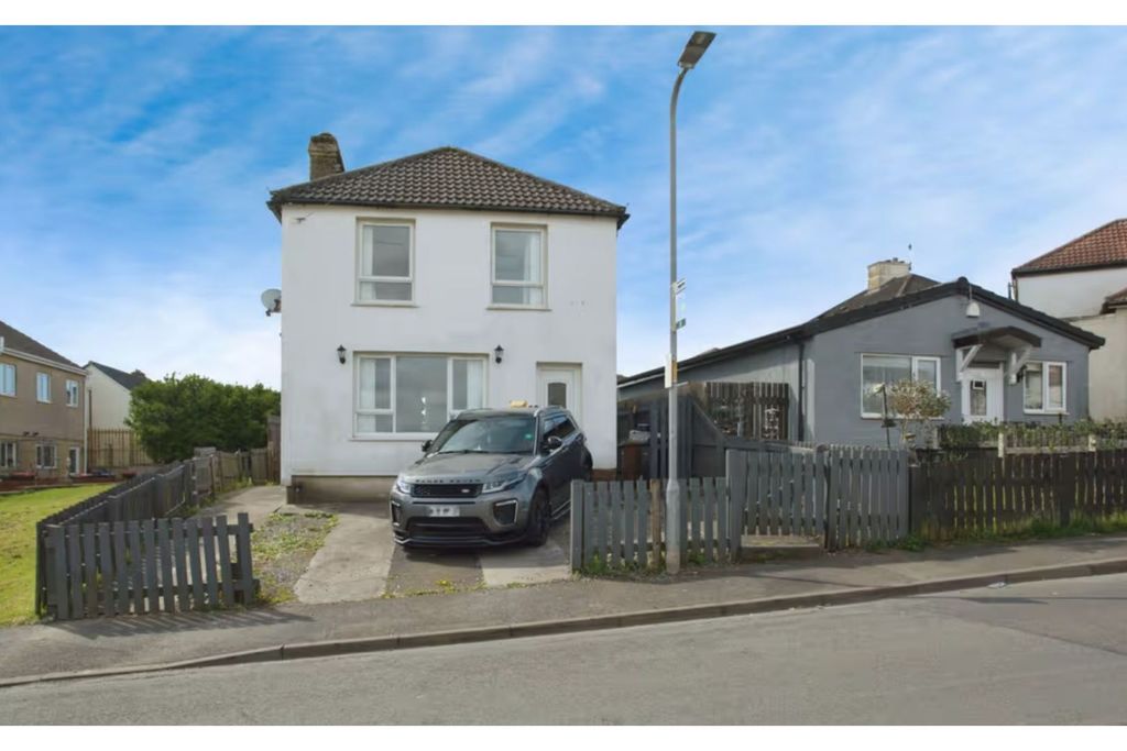3 bed detached house to rentWoodhouse Road, Whitehaven CA28