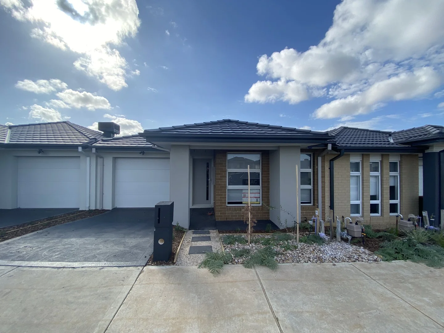 15 Tolkien Drive, Mambourin VIC 3024