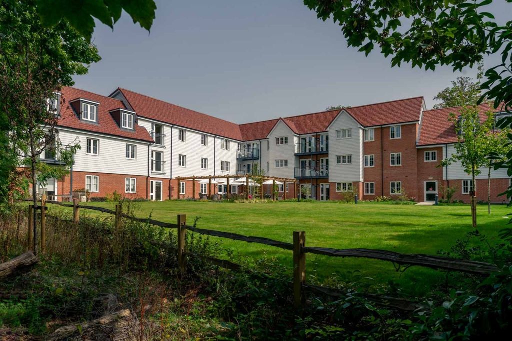 Additional image 3 of 2 bed flat to rentHawkhurst TN18