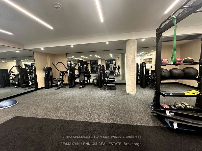 Additional image 5 of 2020 Bathurst Street, Toronto, ON, M5P 0A6