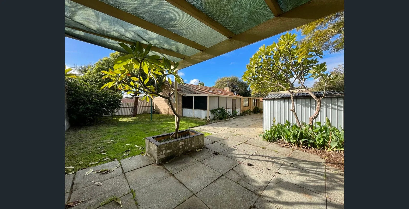 21 Camillo Street, Coolbellup WA 6163