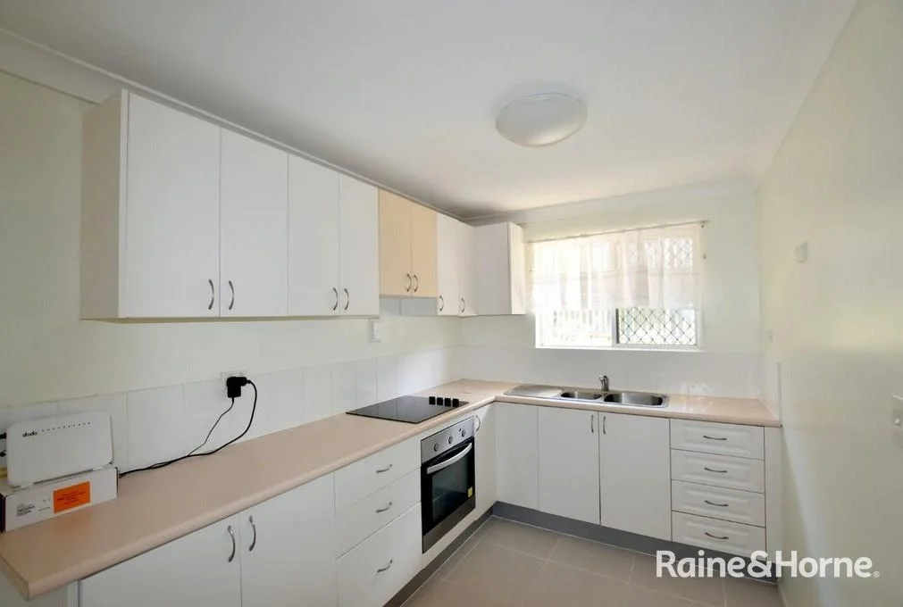 Additional image 4 of 2/4 Butler Street, New Auckland QLD 4680