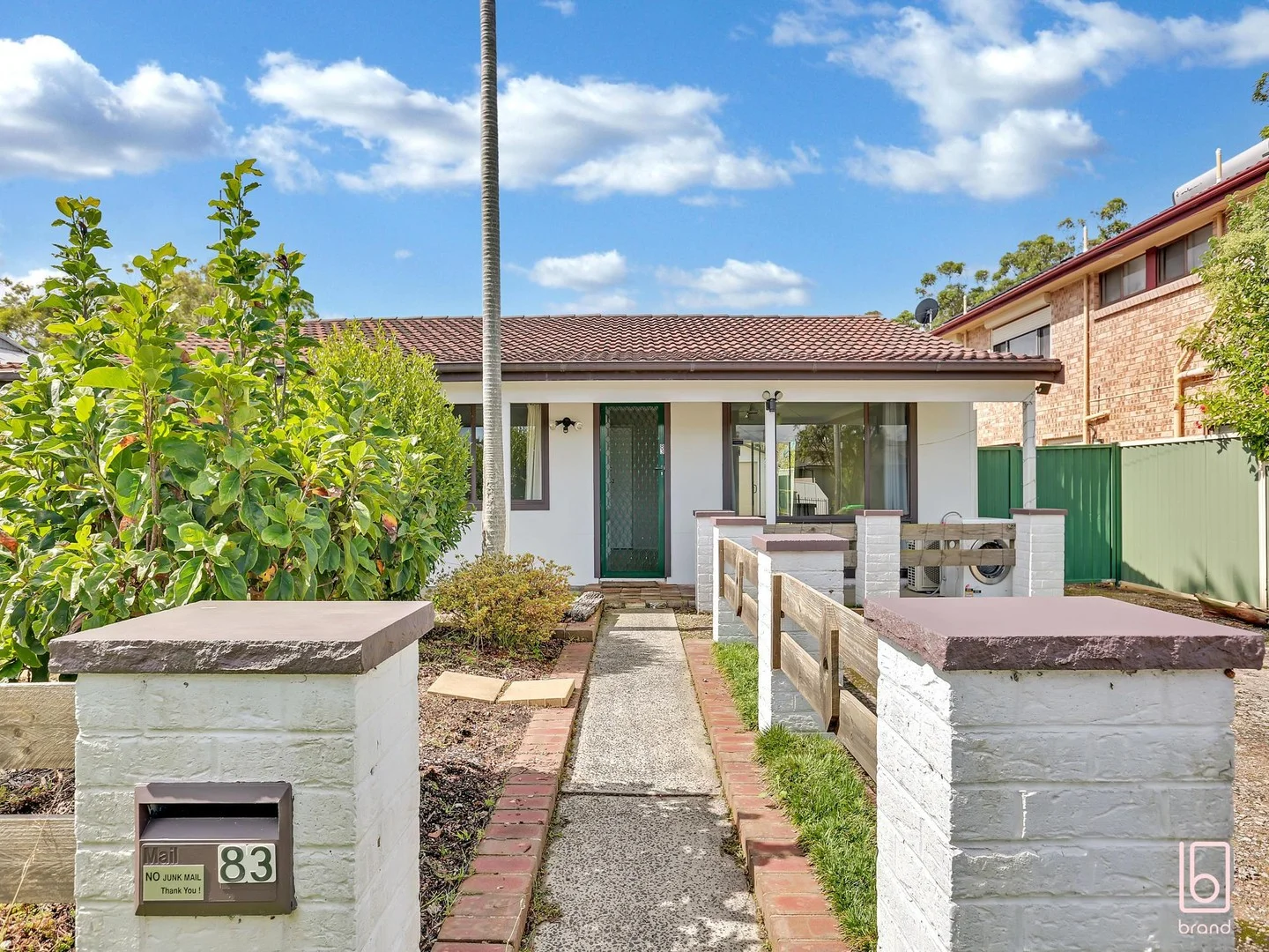 83 Ocean View Road, Gorokan NSW 2263