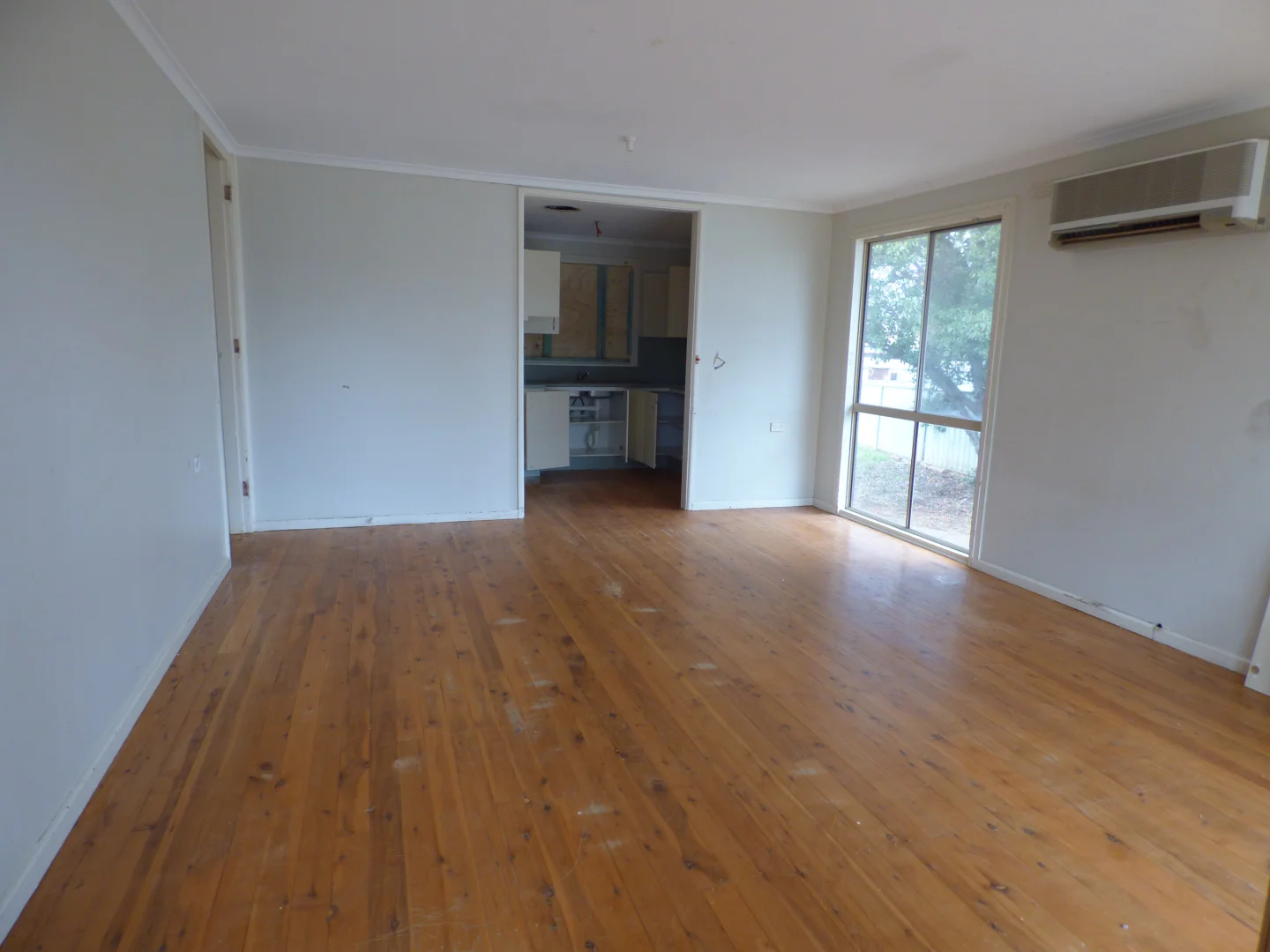 36 Cedar Crescent, Forbes NSW 2871 photo 4