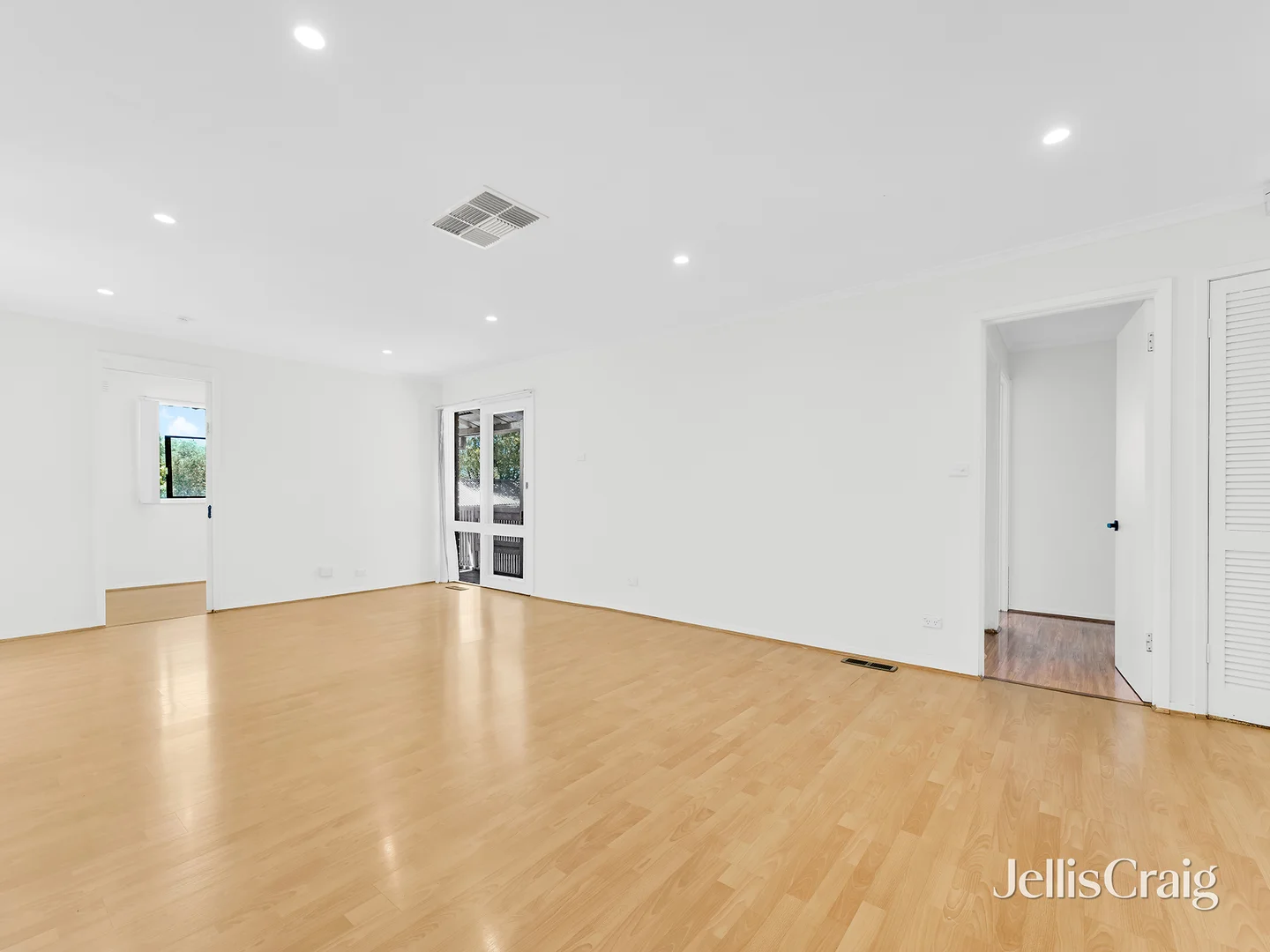 Additional image 2 of 37 Birchfield Crescent, Wantirna VIC 3152