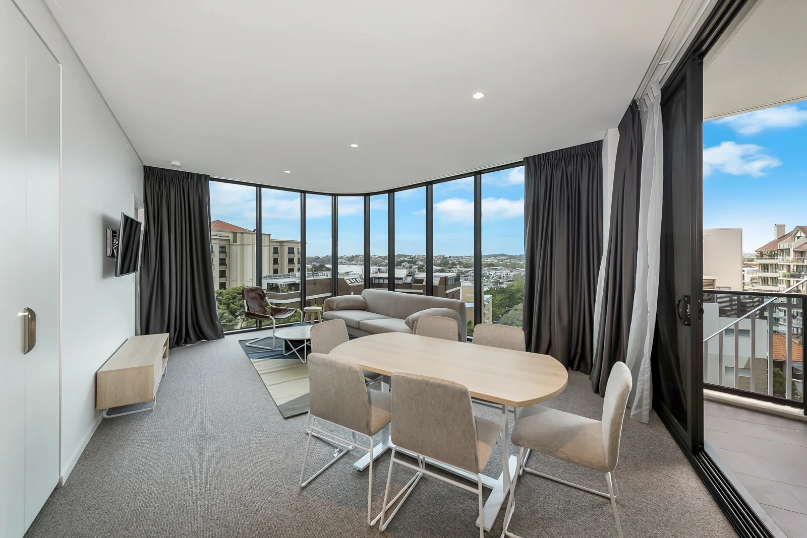 Additional image 5 of 802/232 Wellington Road, Kangaroo Point QLD 4169