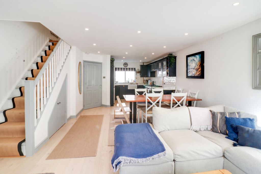 3 bed terraced house to rentMorford Street, Bath BA1