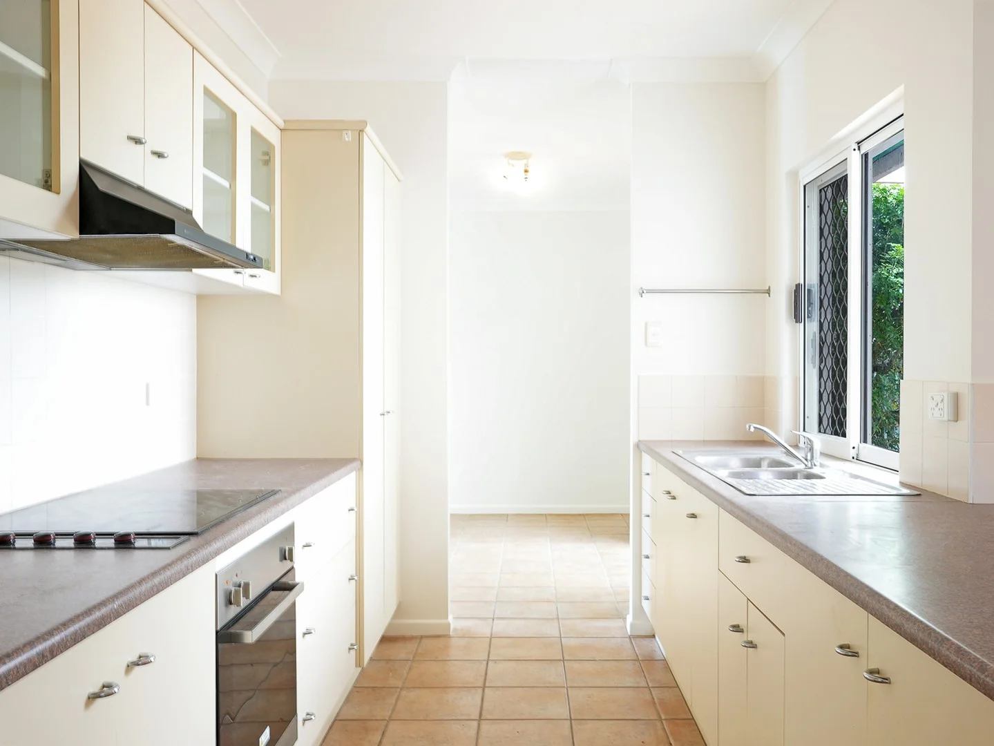 Additional image 3 of 21 Hoop Street, Kirwan QLD 4817