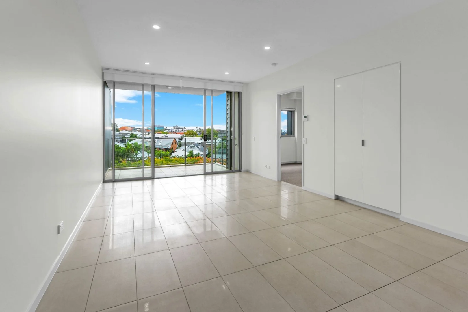 Additional image 3 of 704/8 Dickens St, Spring Hill QLD 4000