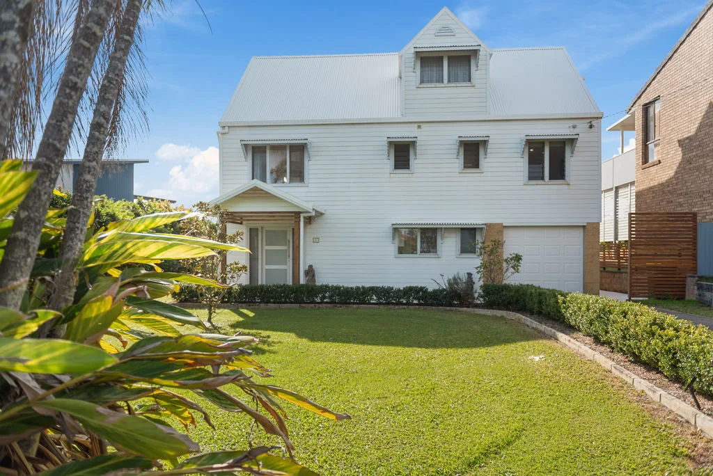27 Headland Road, Arrawarra Headland NSW 2456