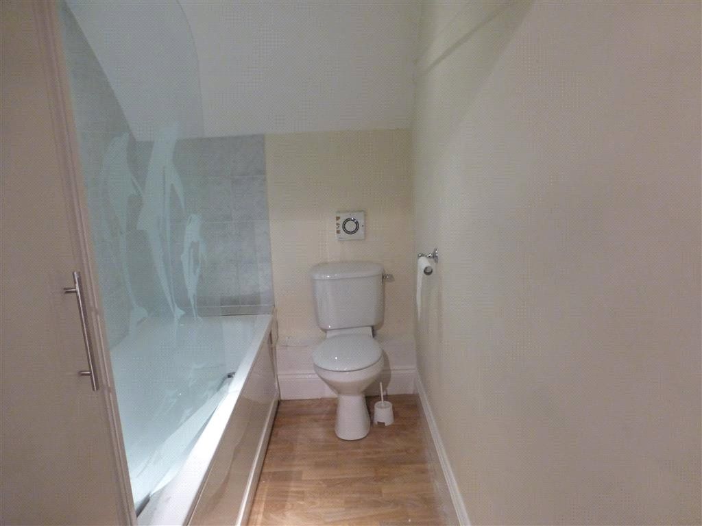 Additional image 3 of 1 bed flat to rentHigh Street, Bromsgrove, Worcestershire B61