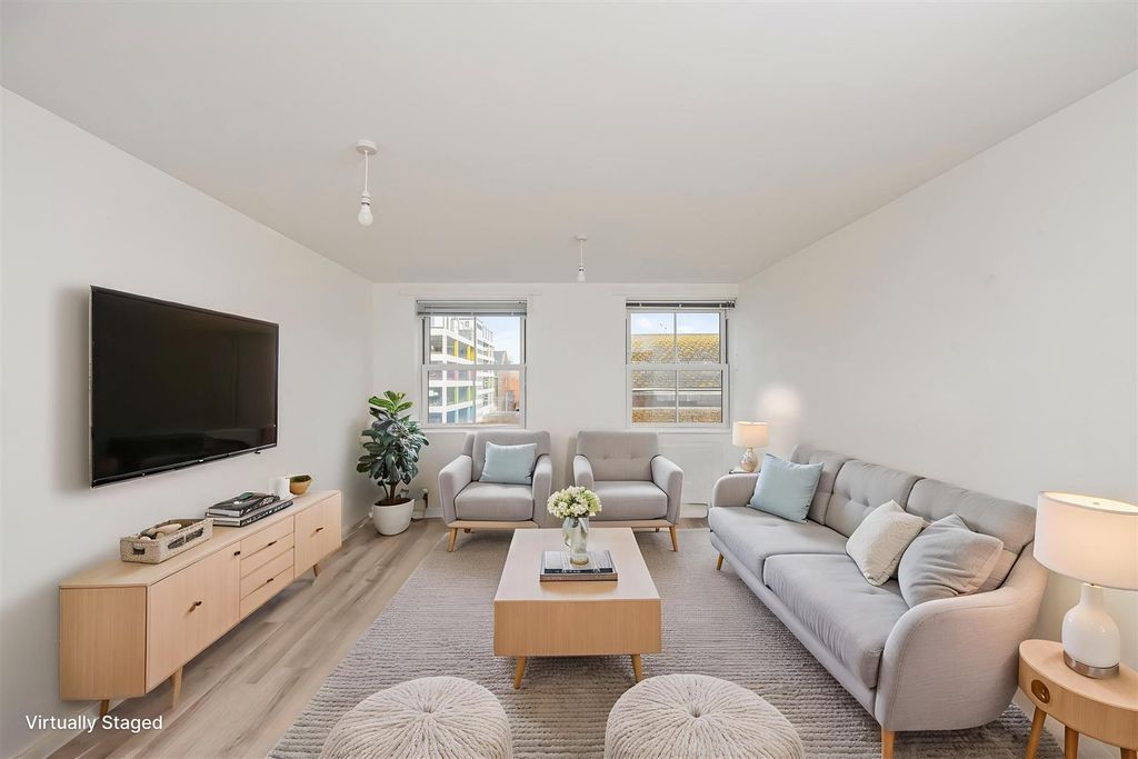 2 bed flat to rentMontague Street, Worthing BN11