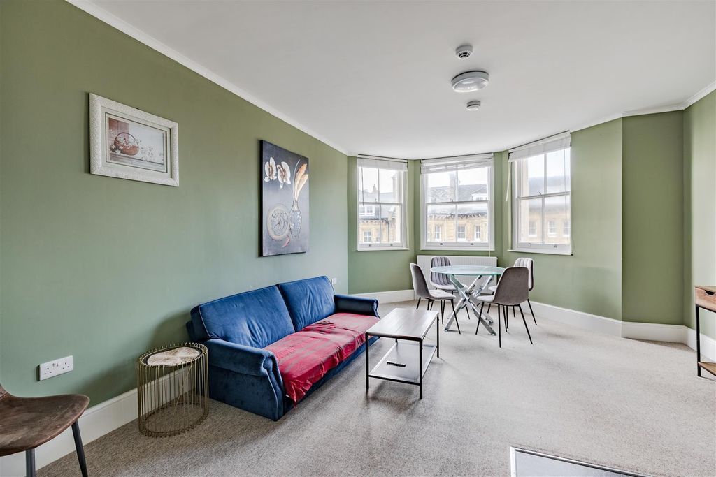 Additional image 18 of 14 bed terraced house to rentFirst Avenue, Hove BN3