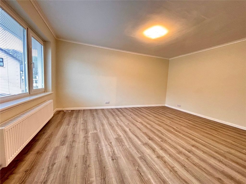 Additional image 3 of 1 bed flat to rentMerlins Court Lodge, Tenby, Pembrokeshire SA70