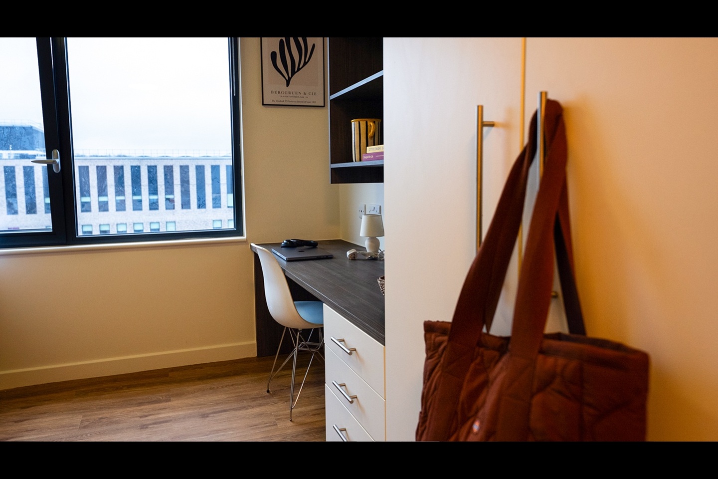 Studio Flat, Pearl Works, S1, N1 7GU photo 4
