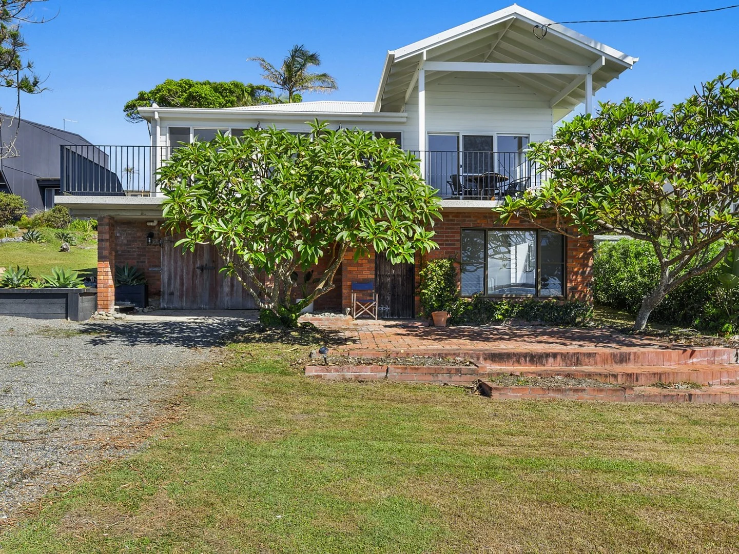 48 Pollack Esplanade, Woolgoolga NSW 2456