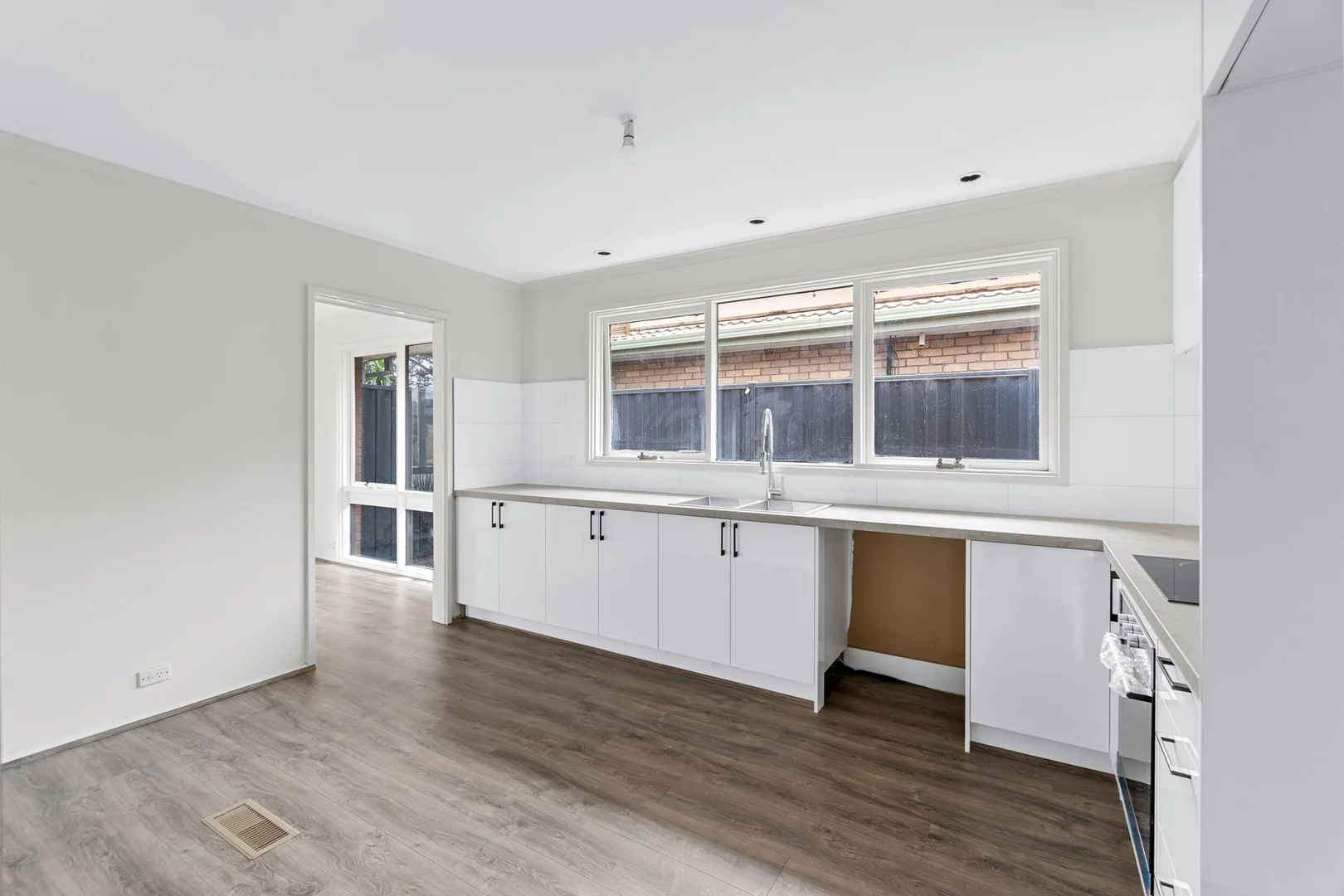 Additional image 6 of 61 Redditch Crescent, Deer Park VIC 3023