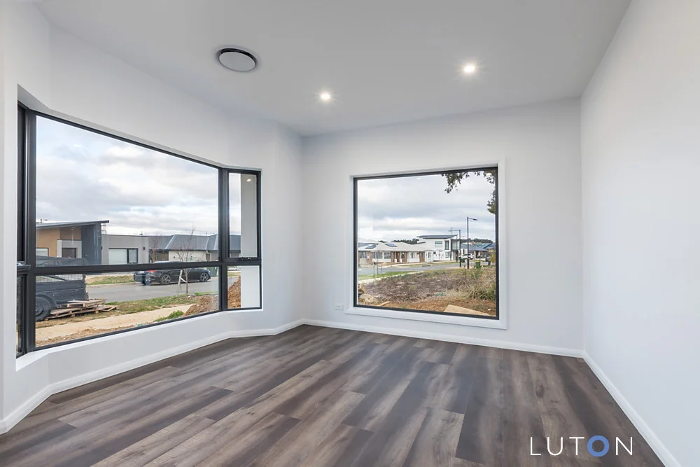 Additional image 3 of 33 Berents Street, Strathnairn ACT 2615