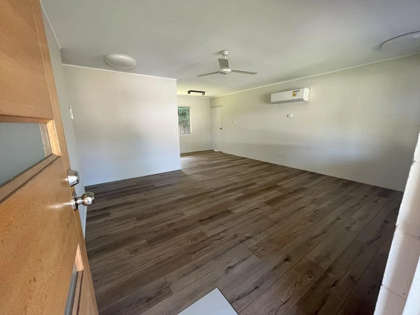 21B Deborah Street, Kelso QLD 4815 photo 3