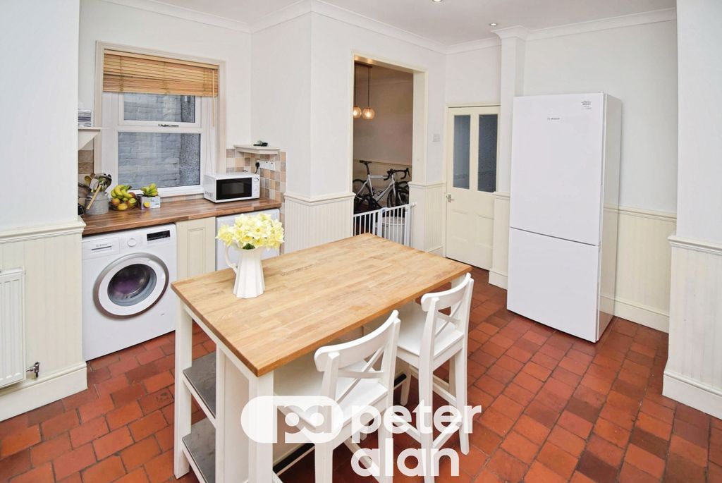 Additional image 7 of 4 bed end terrace house to rentLlanthewy Road, Newport NP20