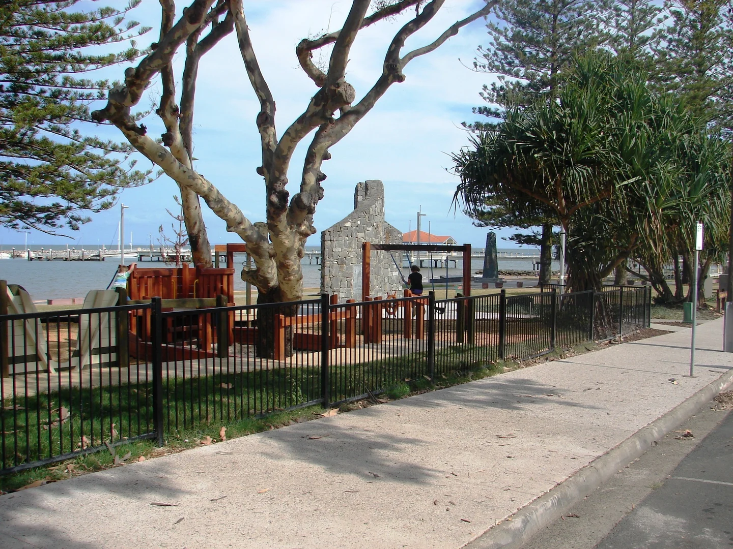 Additional image 11 of 3/11 Prince Edward Parade, Redcliffe QLD 4020