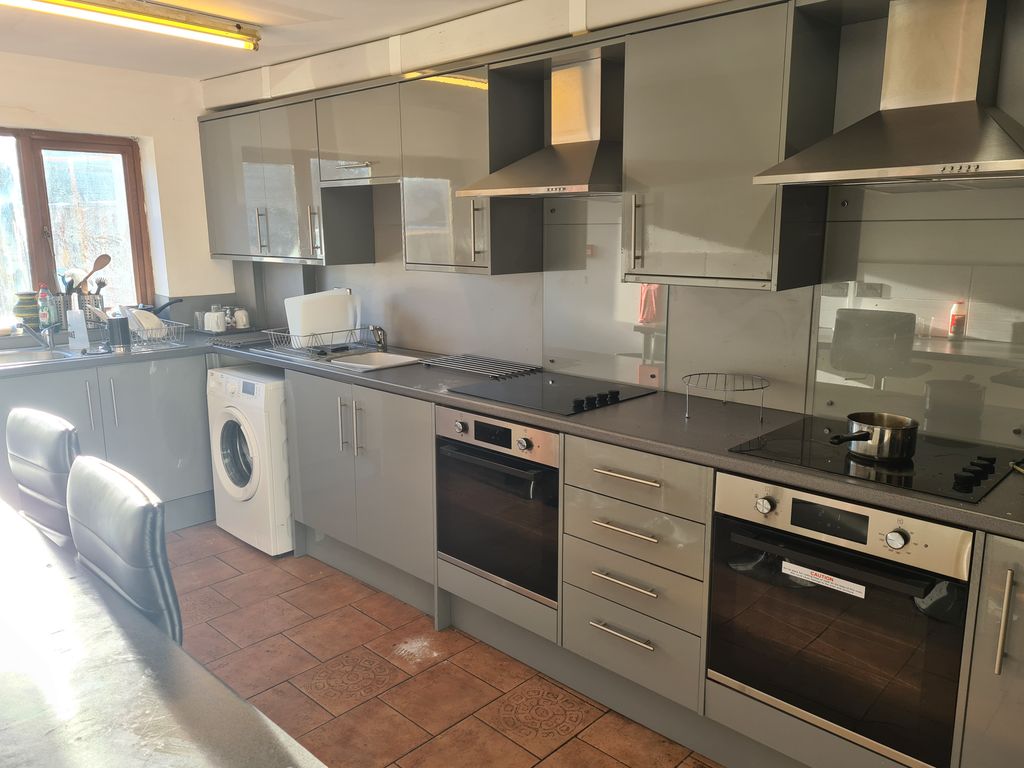 Room to rentThorneywood Rise, Nottingham NG3
