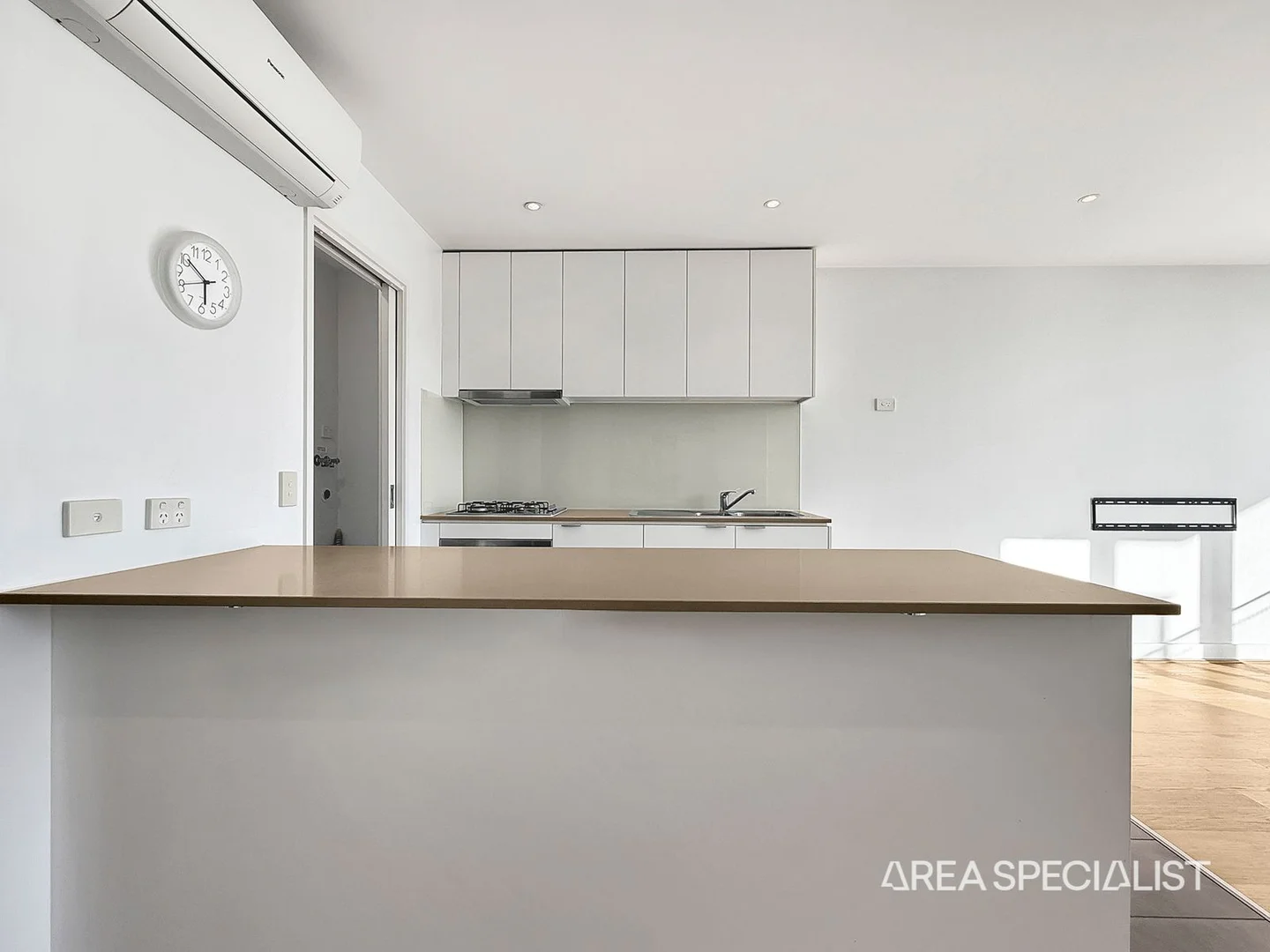 Additional image 3 of 10/219 Watton Street, Werribee VIC 3030