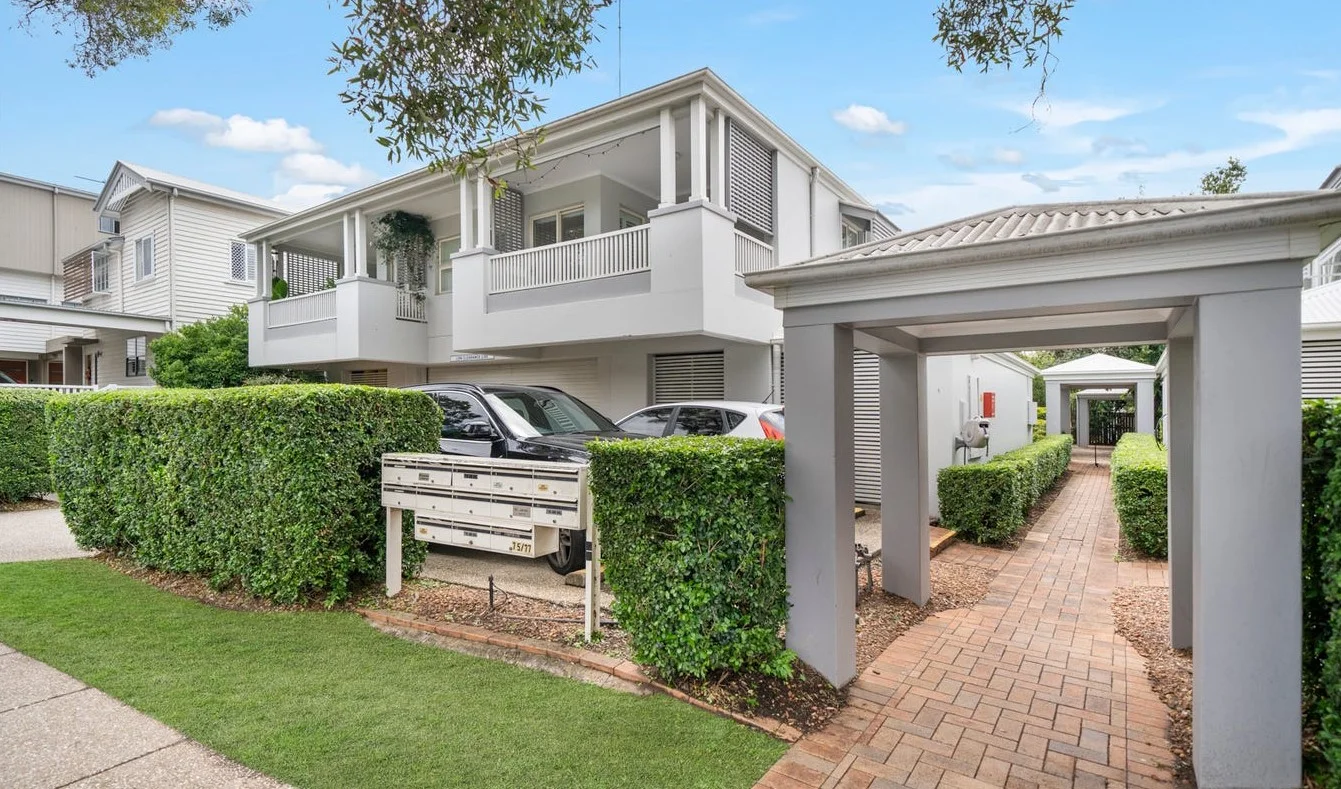 8/77 Riding Road, Hawthorne QLD 4171