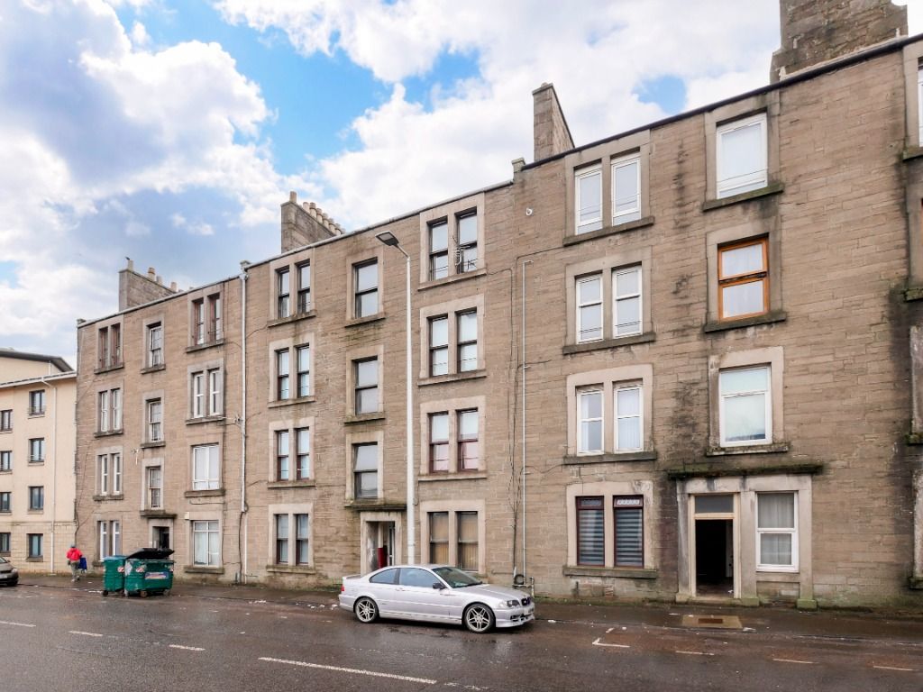 1 bed penthouse to rentStrathmore Avenue, Coldside, Dundee DD3
