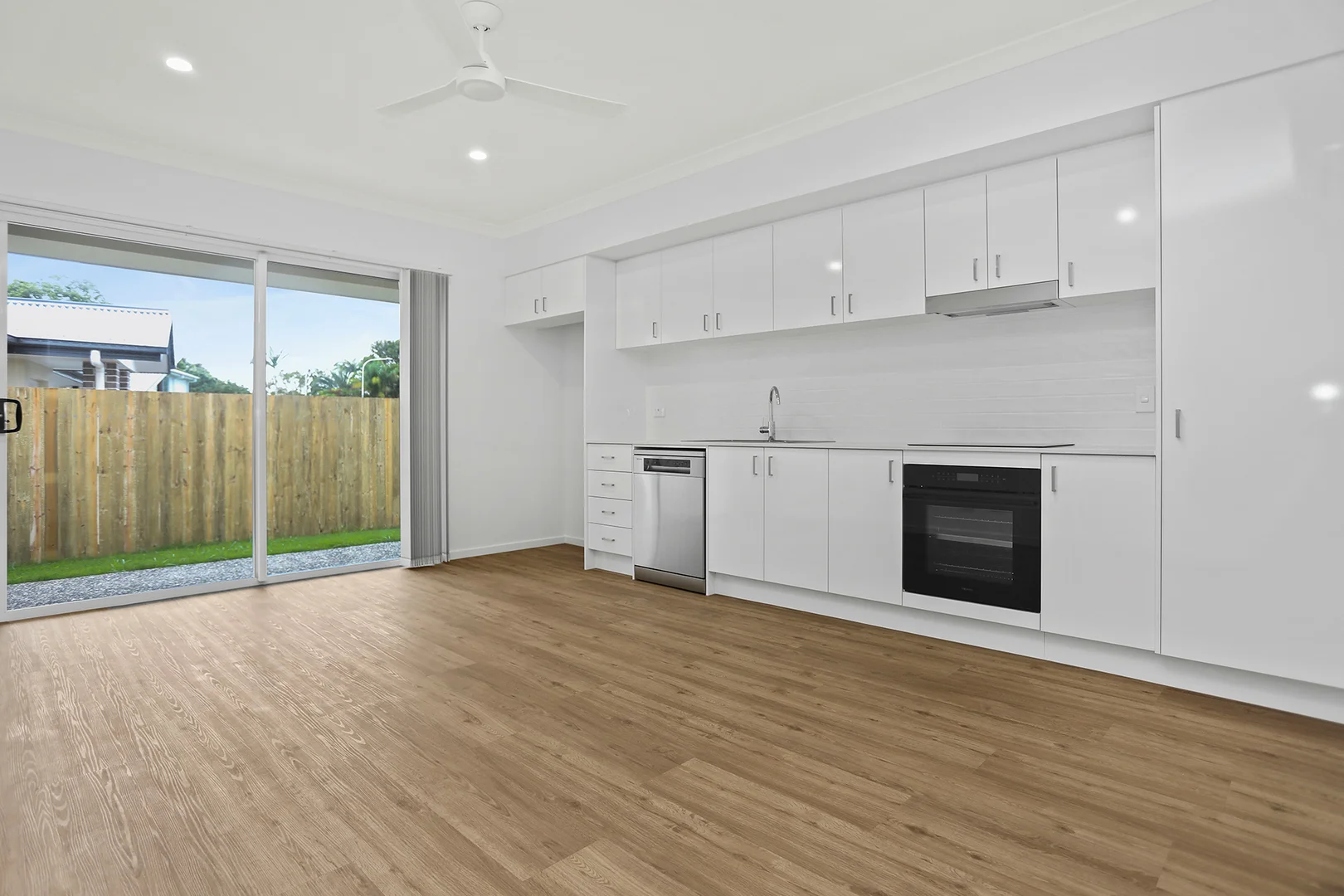 10A Curlew Street, Caboolture QLD 4510 photo 2
