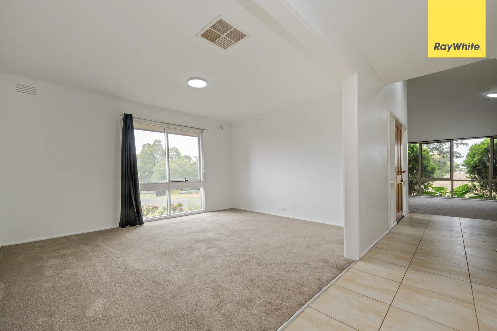 434 Harkness Road, Melton West VIC 3337 photo 5