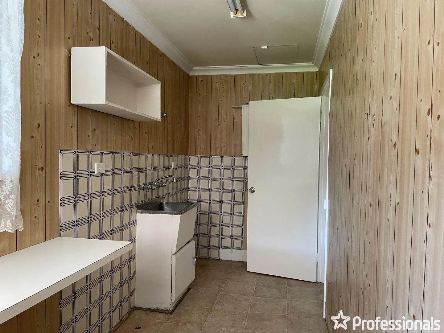 Additional image 18 of 19 Hughenden Drive, Thornlie WA 6108