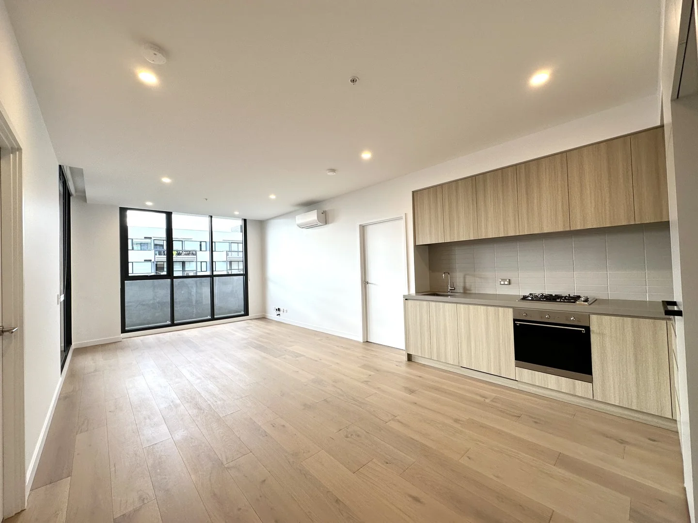 110/2 Main Road, Clayton South VIC 3169