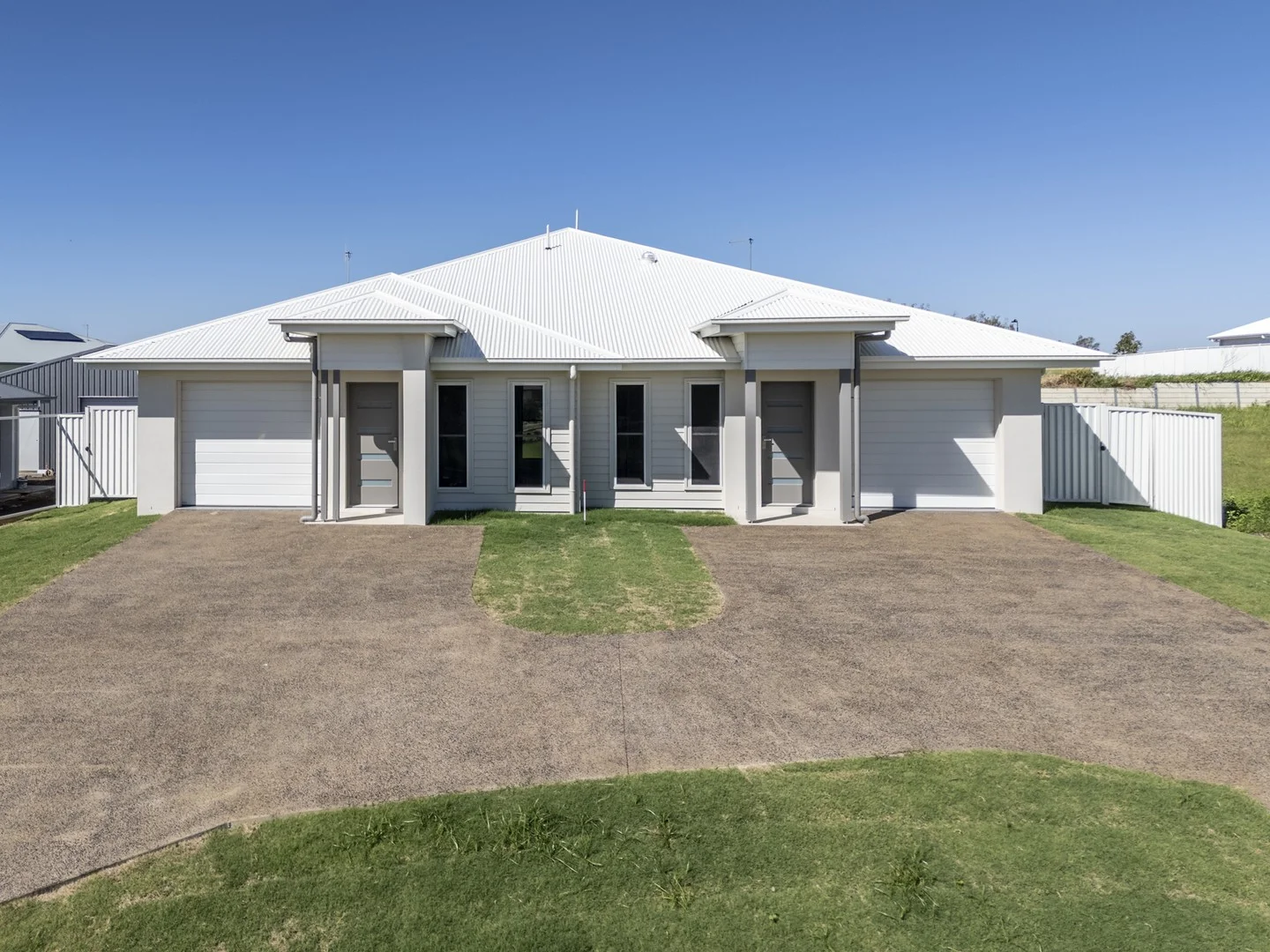 1/13 Coral Cove Drive, Coral Cove QLD 4670