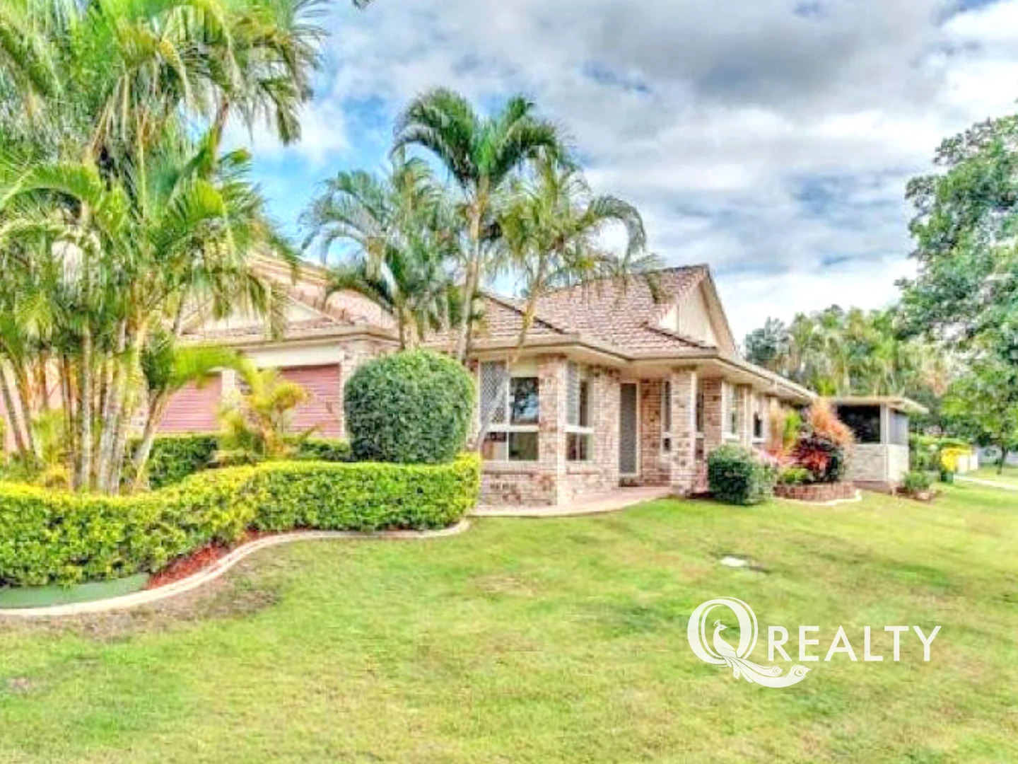 15 Freshwater Circuit, Forest Lake QLD 4078 photo 2