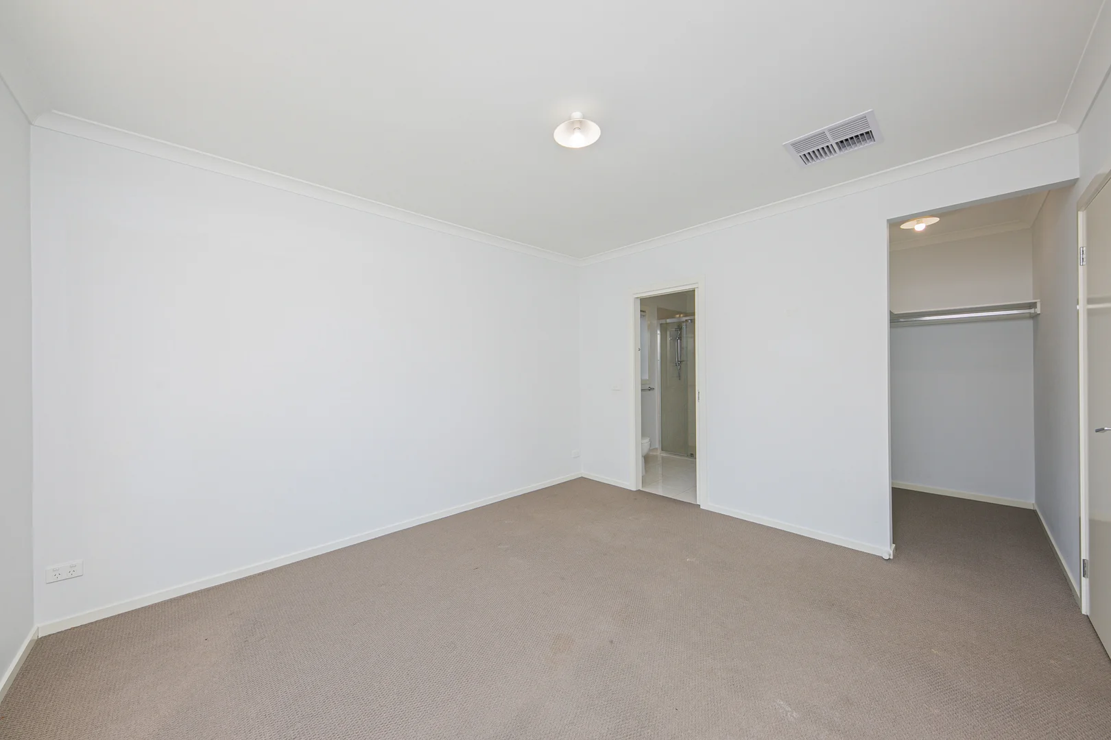 Additional image 5 of 18 Vesna Avenue, Clyde North VIC 3978