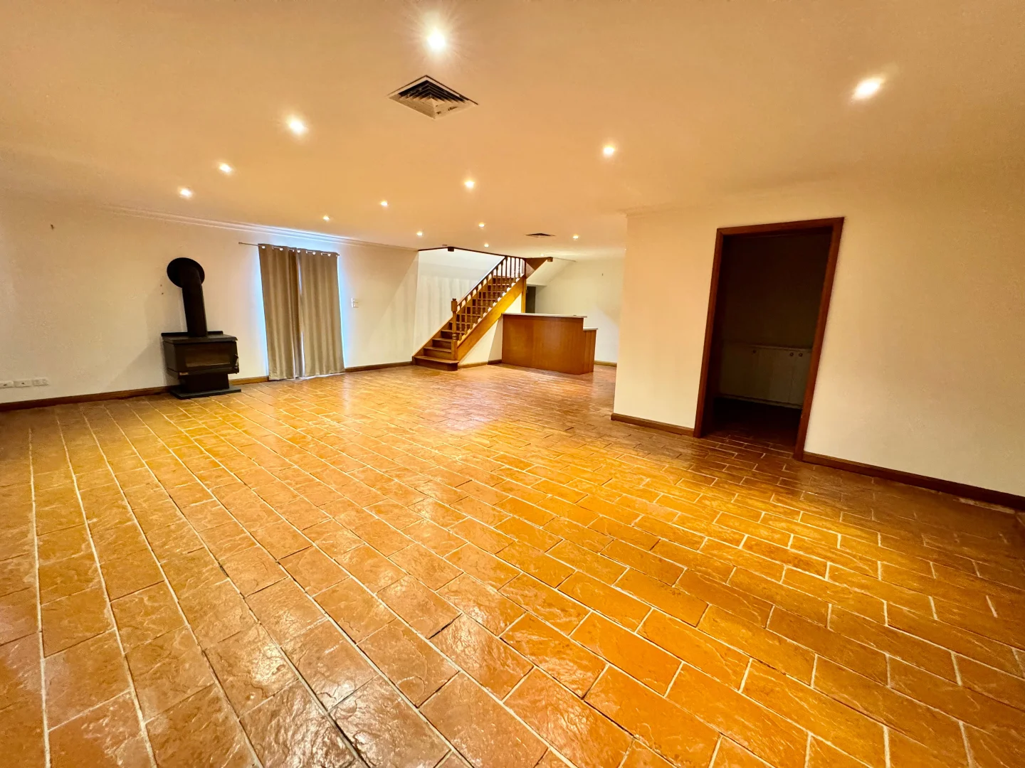 Additional image 13 of 63 Winmalee Rd, Balwyn VIC 3103