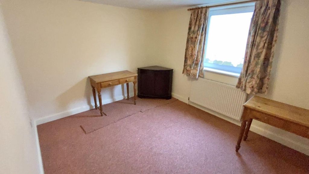Additional image 5 of Room to rentChapel Street, Newport PO30