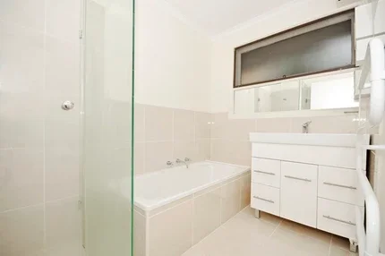 Additional image 5 of 2/77 Greenhill Road, Bayswater North VIC 3153