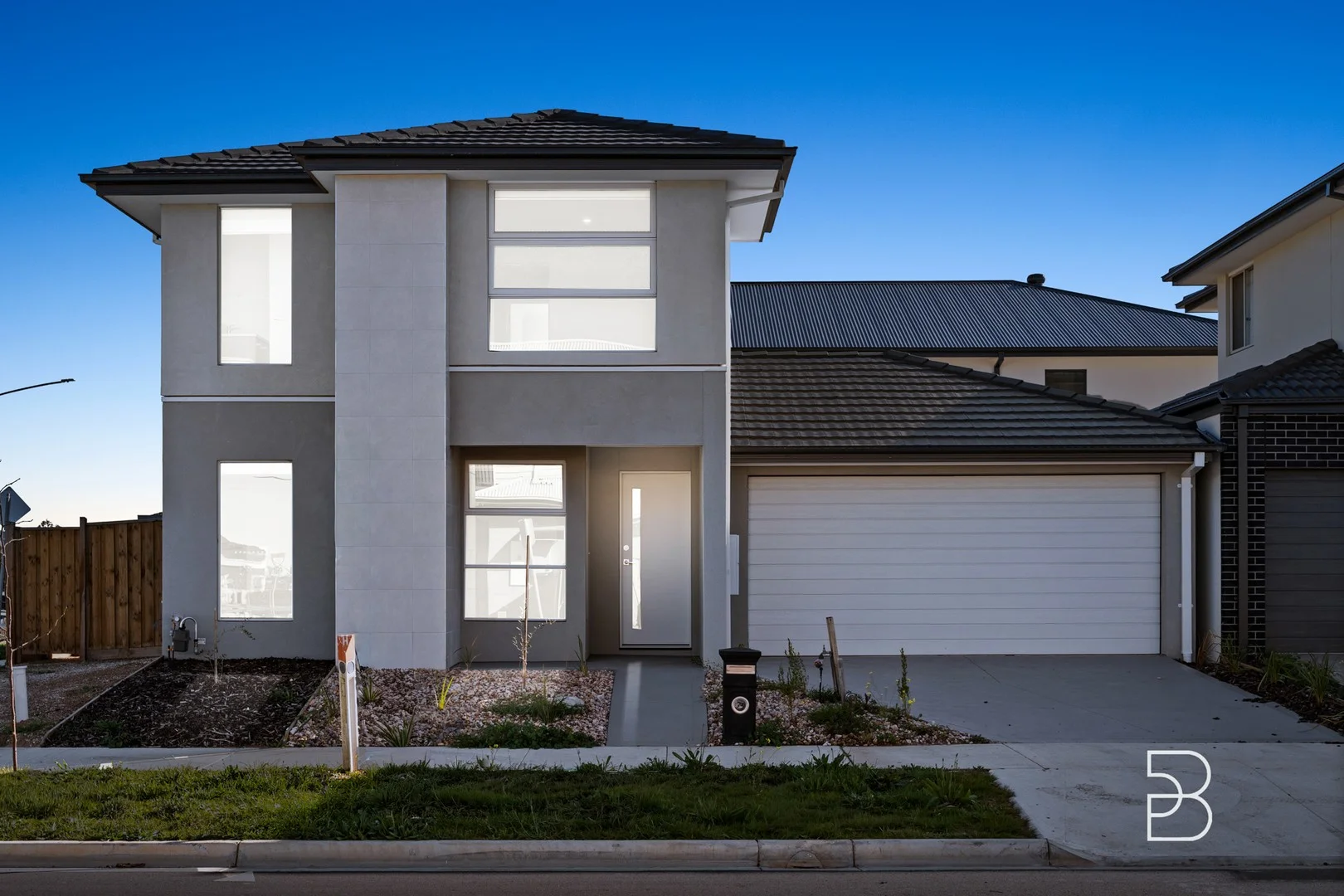 44 Zlatan Way, Fraser Rise VIC 3336