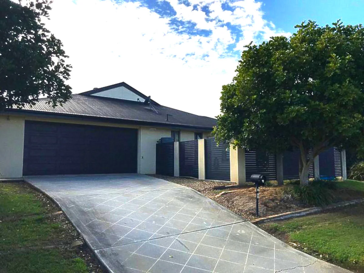 2/22 Paris Parade, Ormeau QLD 4208
