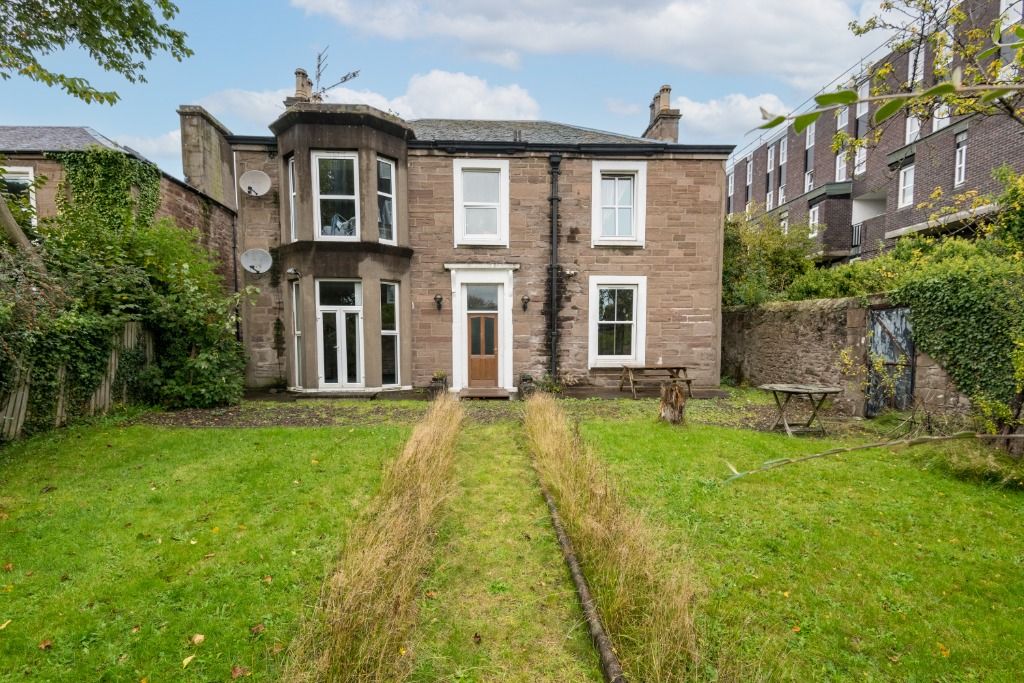 5 bed semi-detached house to rentWestfield Place, West End, Dundee DD1