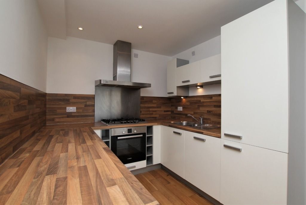 1 bed flat to rentMeadowside Quay Square, Glasgow Harbour, Glasgow G11 photo 5