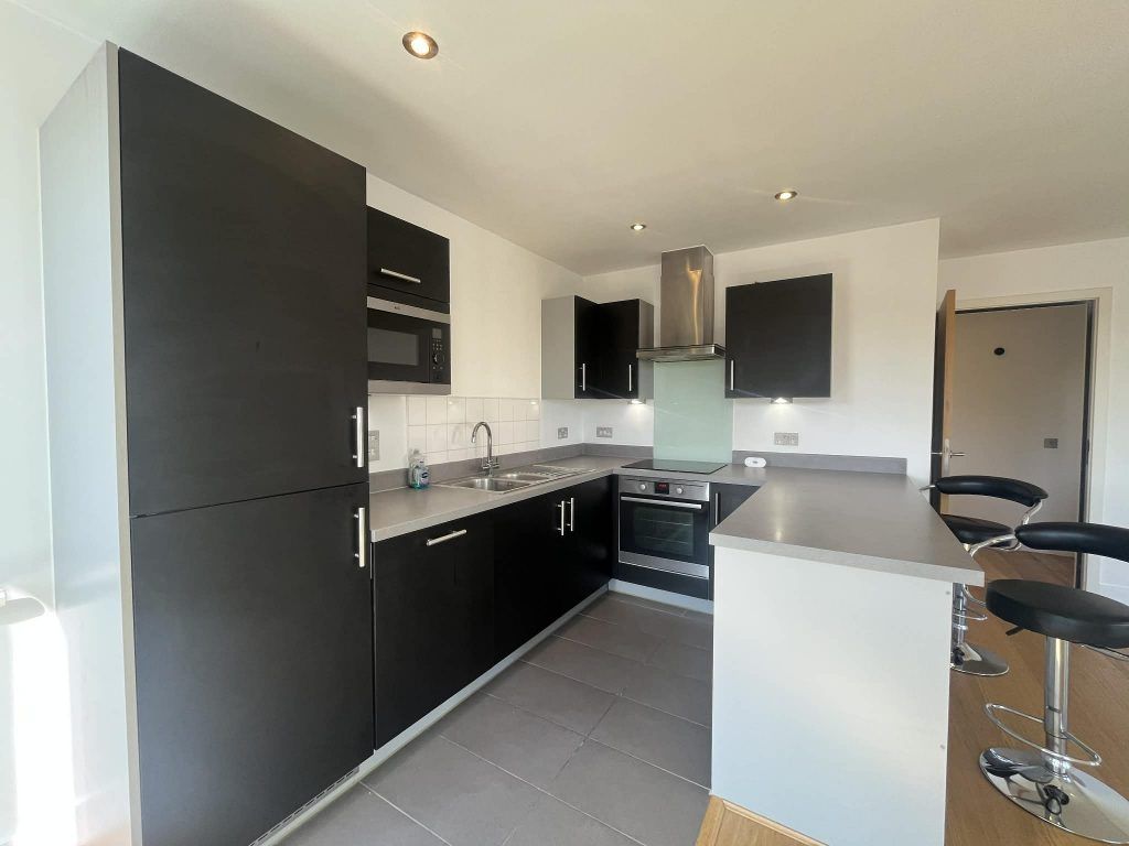 Additional image 2 of 1 bed flat to rentAttfield Parkway, Newbury RG14