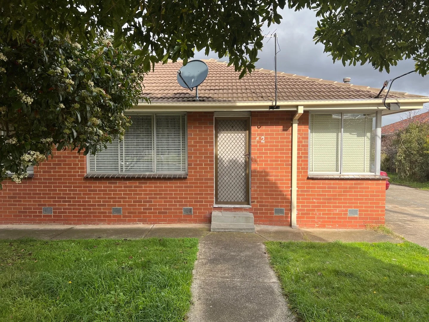 2/185 Main Road West, St Albans VIC 3021