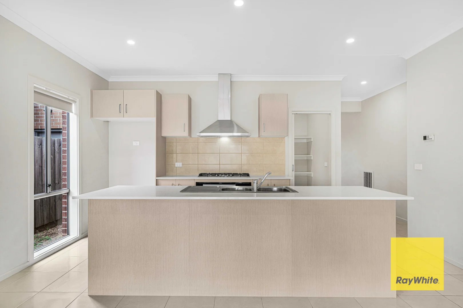 Additional image 4 of 74 Toolern Waters, Weir Views VIC 3338