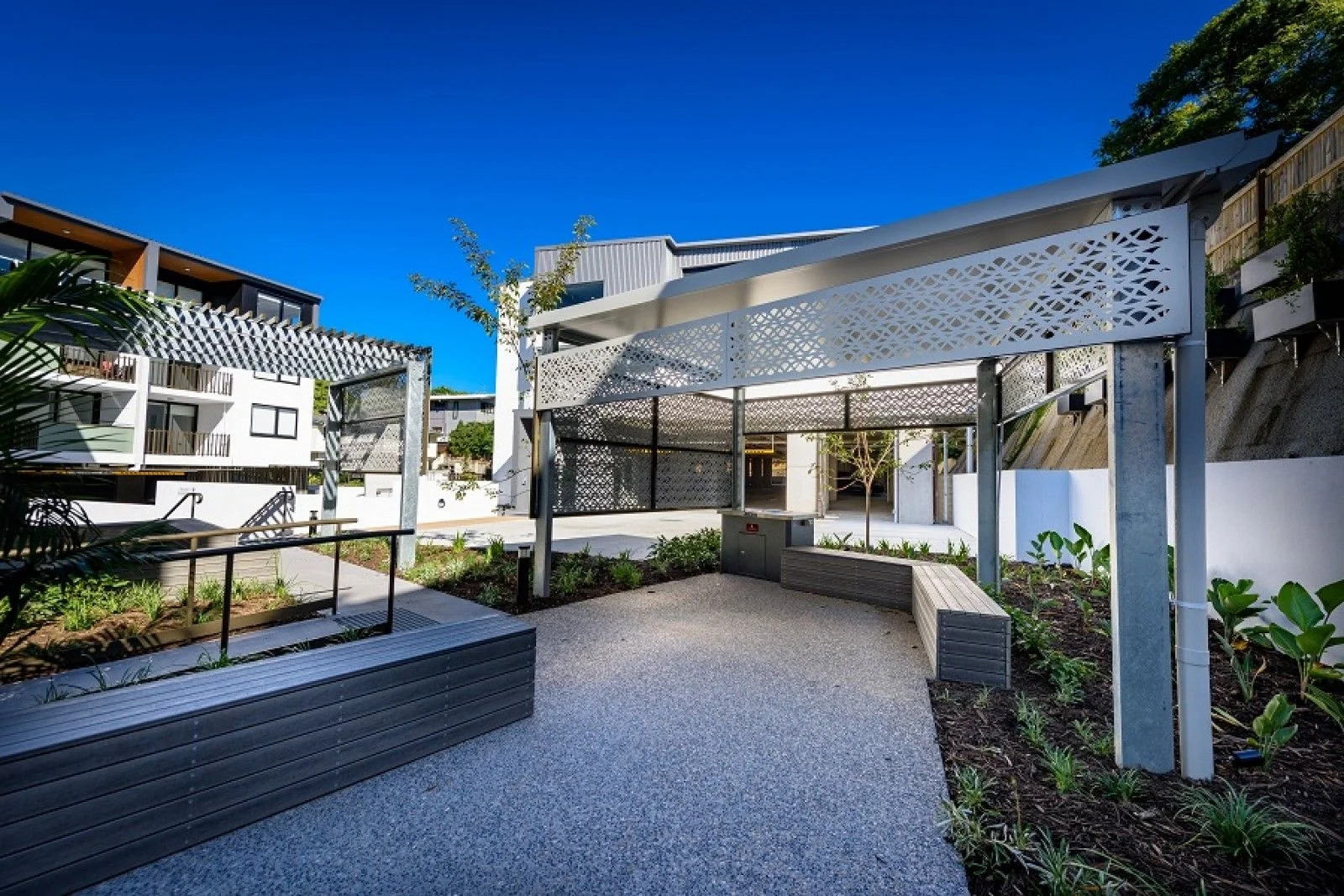 Additional image 2 of ID:21093517/88 Waldheim Street, Annerley QLD 4103