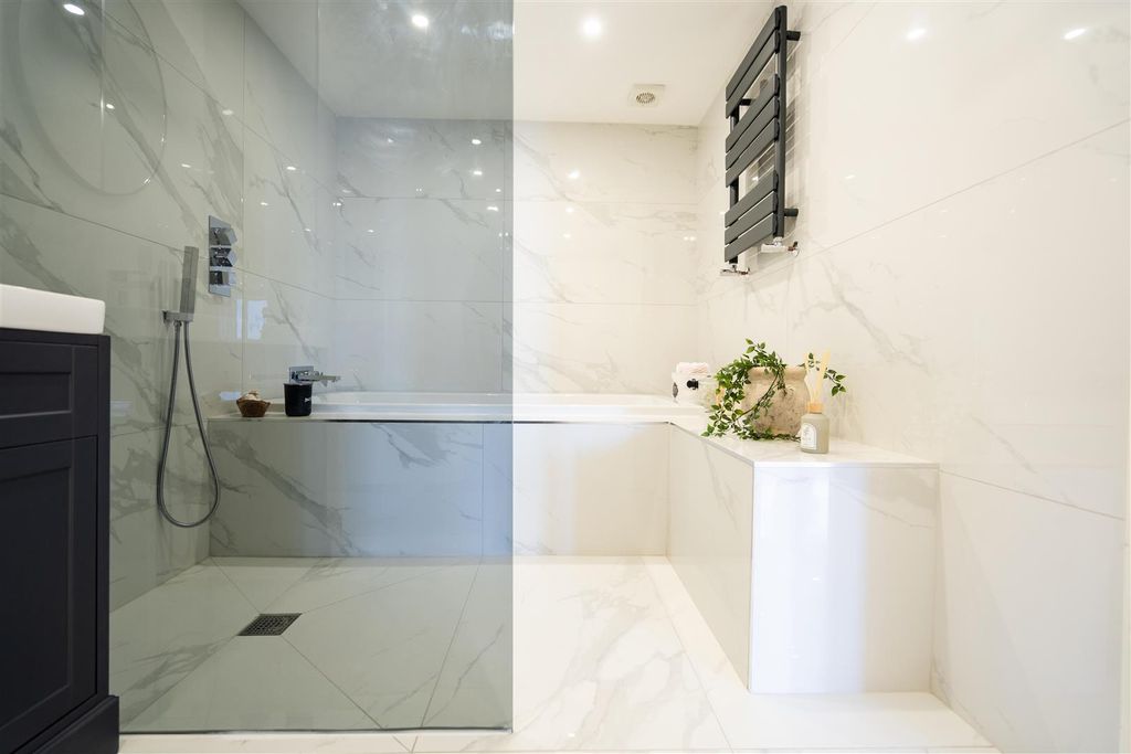Additional image 11 of 3 bed flat to rentEsplanade, Whitley Bay NE26